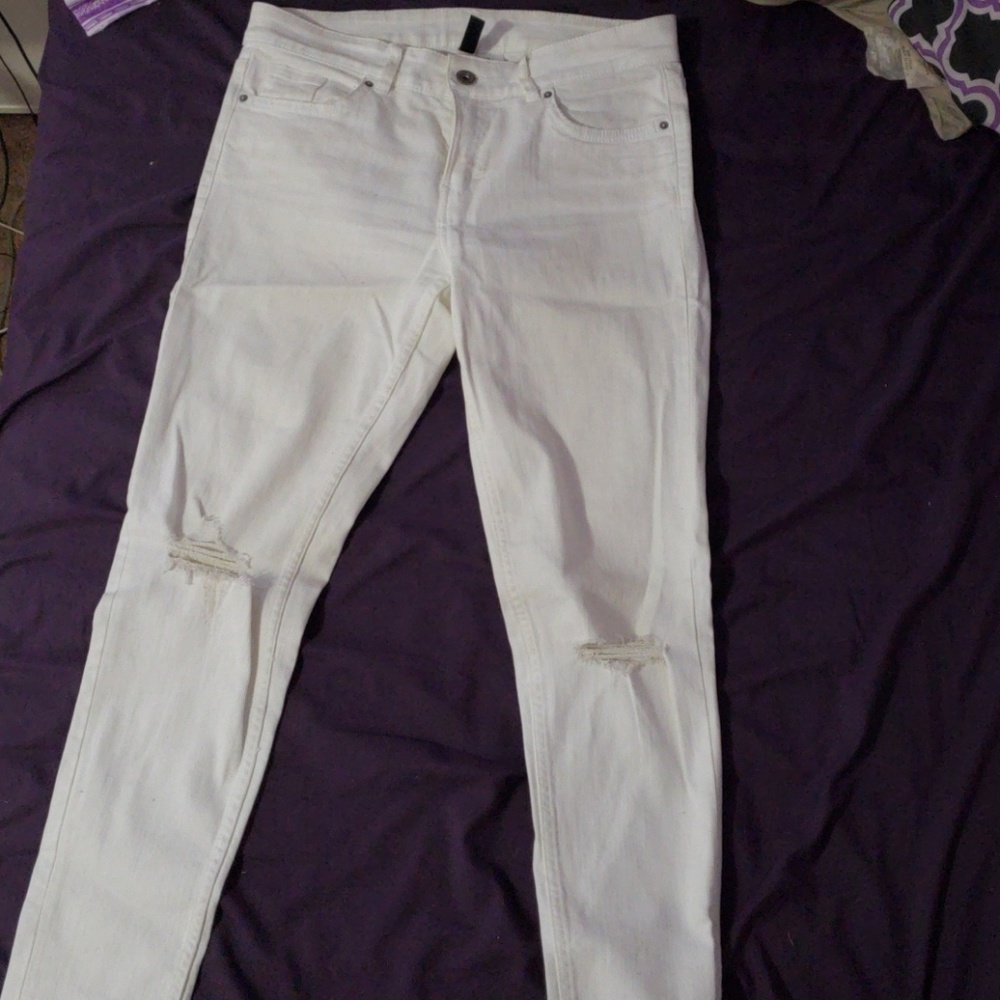 White ripped Jeans